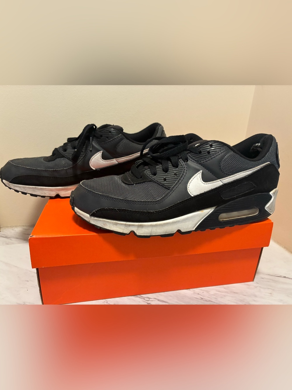 Nike Air Max Men's Running Shoes - Black Gray size 12.5